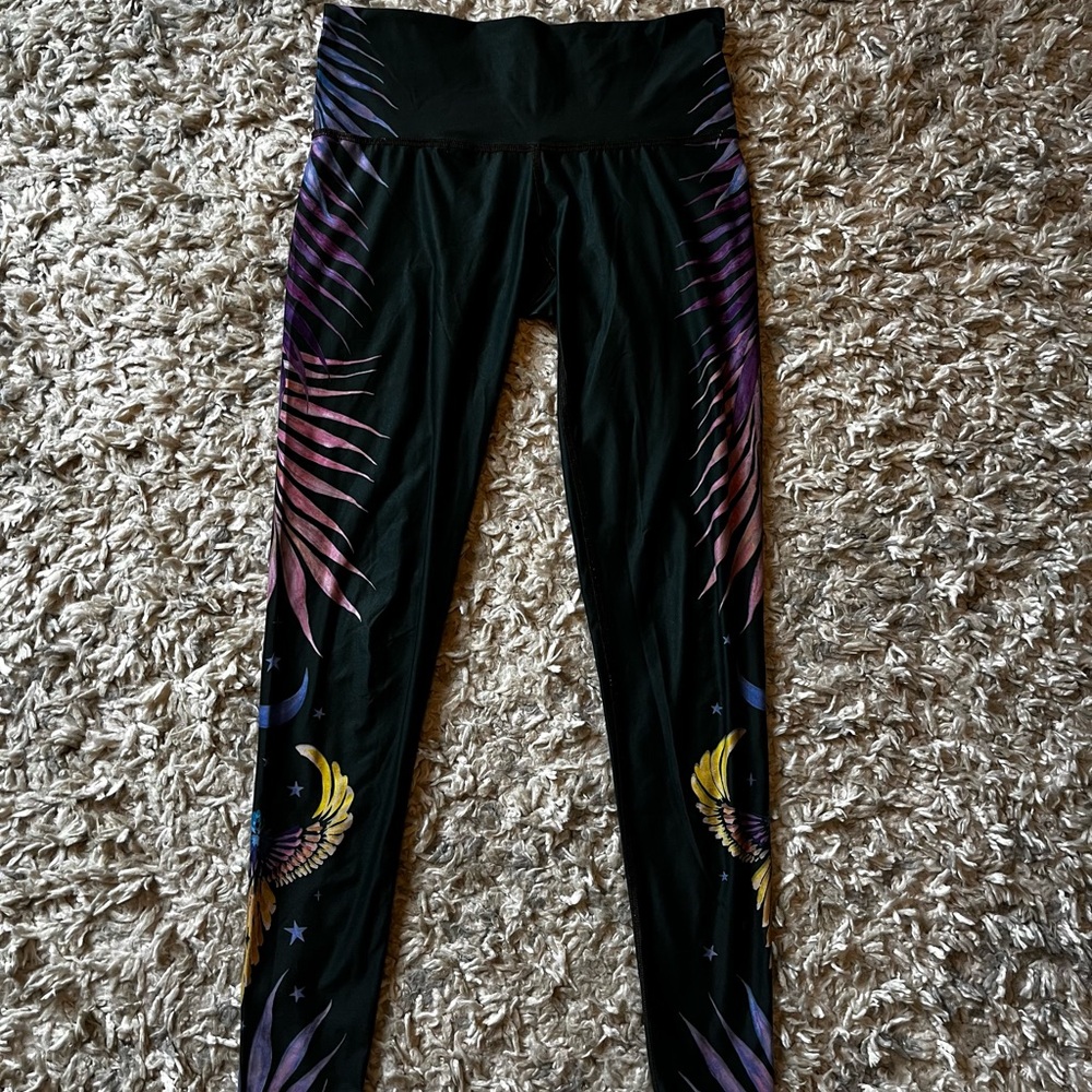 teeki phoenix rising leggings size M